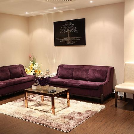 Belle Tower Luxury Apartments マナーマ エクステリア 写真