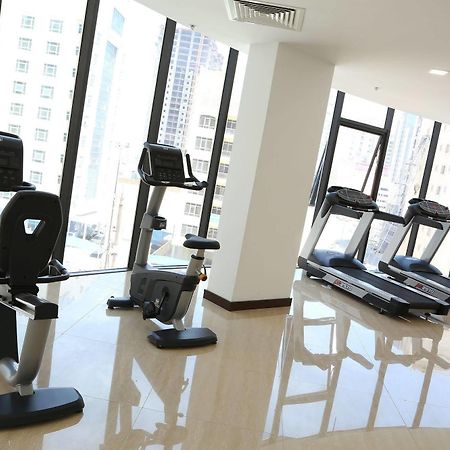 Belle Tower Luxury Apartments マナーマ エクステリア 写真