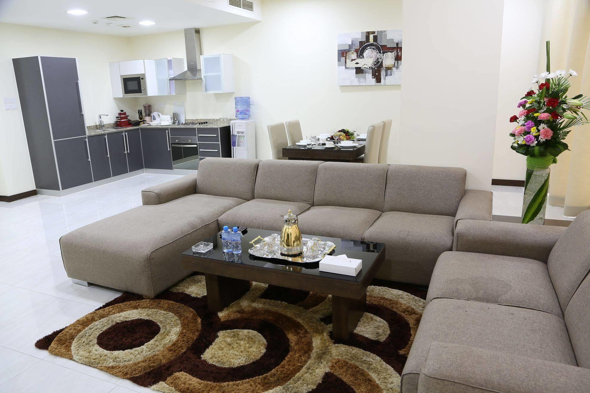 Belle Tower Luxury Apartments マナーマ エクステリア 写真